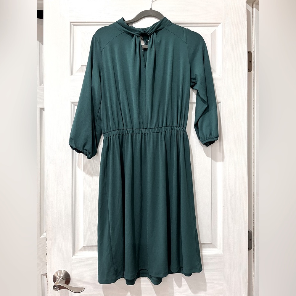 H&M Professional Green Knotted Midi Dress